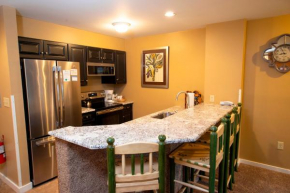 Mountain Lodge at Okemo-1Br Newly Renovated condo Ludlow